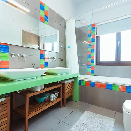 River Side * Alli Meria