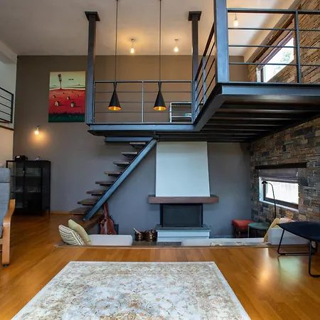 River Side Villa