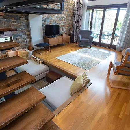 River Side * Alli Meria