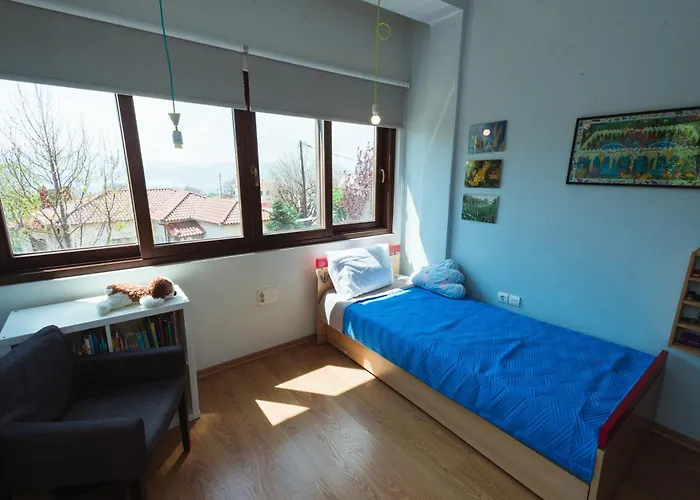 River Side * Alli Meria